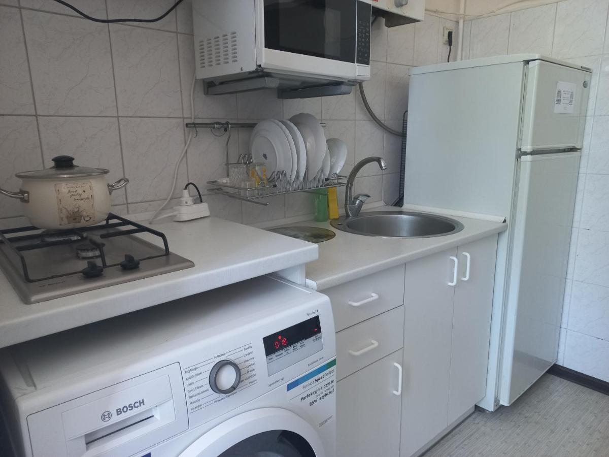 Затишна Оселя Apartment Lviv Ngoại thất bức ảnh